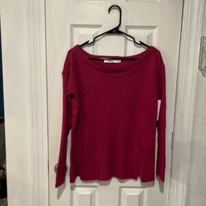 Women’s JustFab sweater